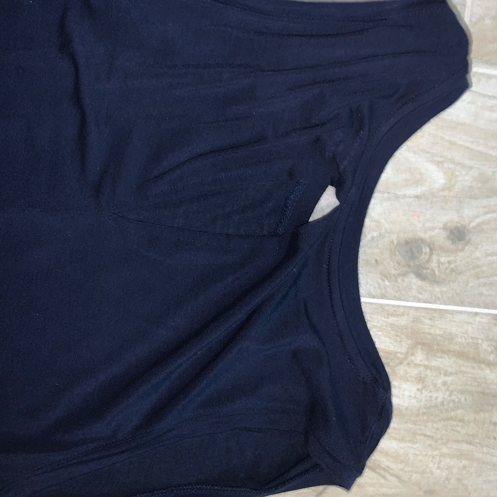 Navy Muscle Tank - Picture 3 of 3